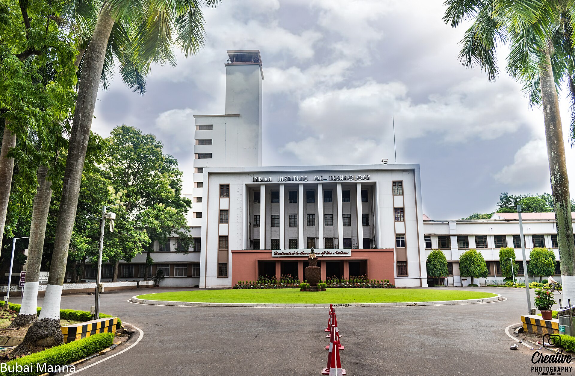 The main building of IIT Kharagpur stands on a lush campus, showcasing India's engineering education.