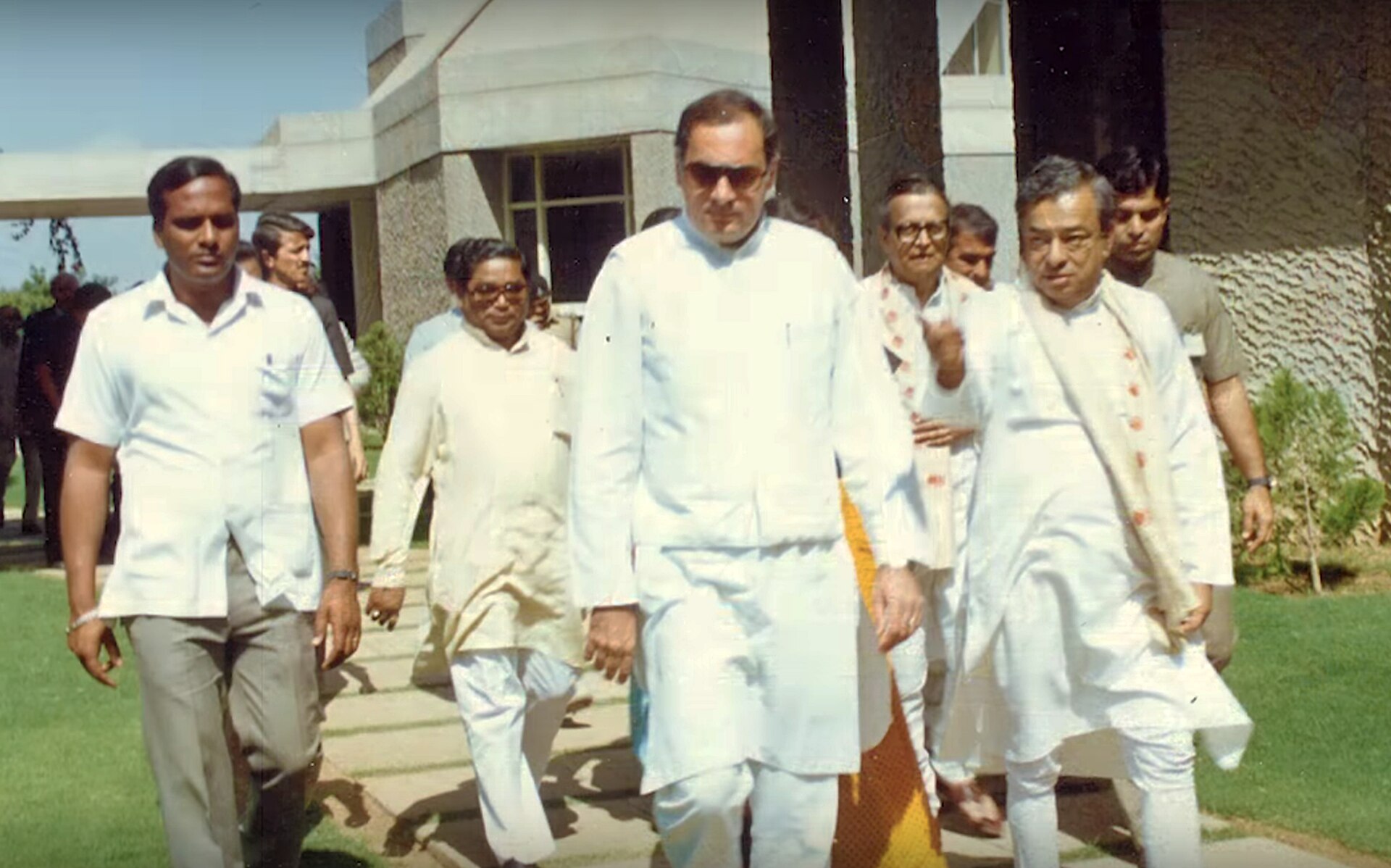 Rajiv Gandhi & Verghese Kurien | Indian Press Former Prime Minister Rajiv Gandhi and Verghese Kurien are pictured on the IRMA Campus, highlighting India's cooperative.